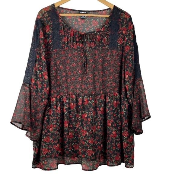Torrid Black Floral Red Roses Sheer Tie Front Blouse Size 2 - Picture 3 of 12